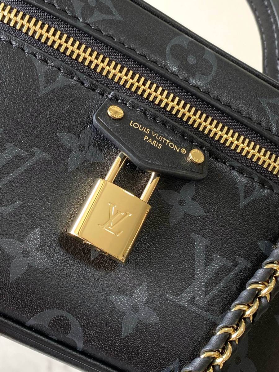 Louis Vuitton Vanity Chain Pouch M3A372 7550