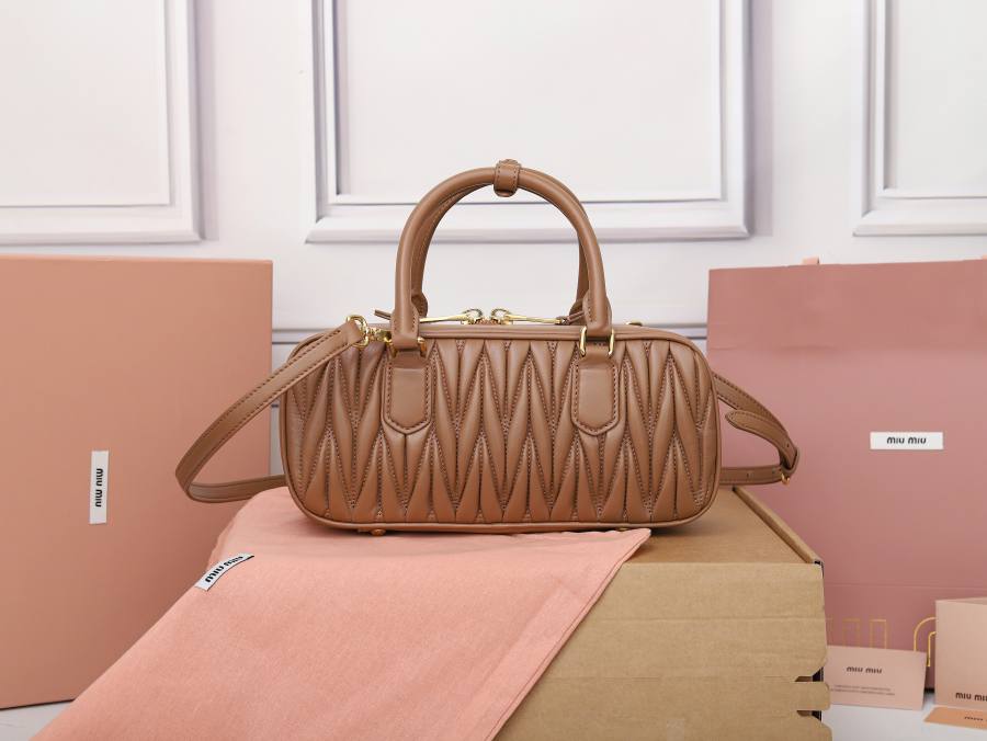Miu Miu Arcadie Large 5BB148 7E6D 27 x 12 x 9