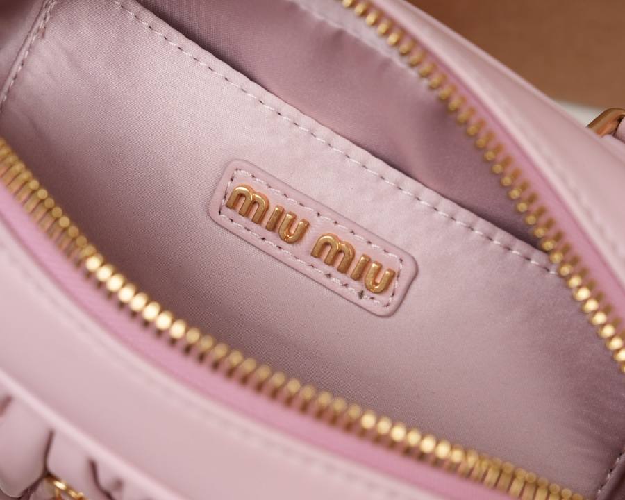 Miu Miu Arcadie Matelasse Small 5BB123 6C6D 19 x 13 x 6