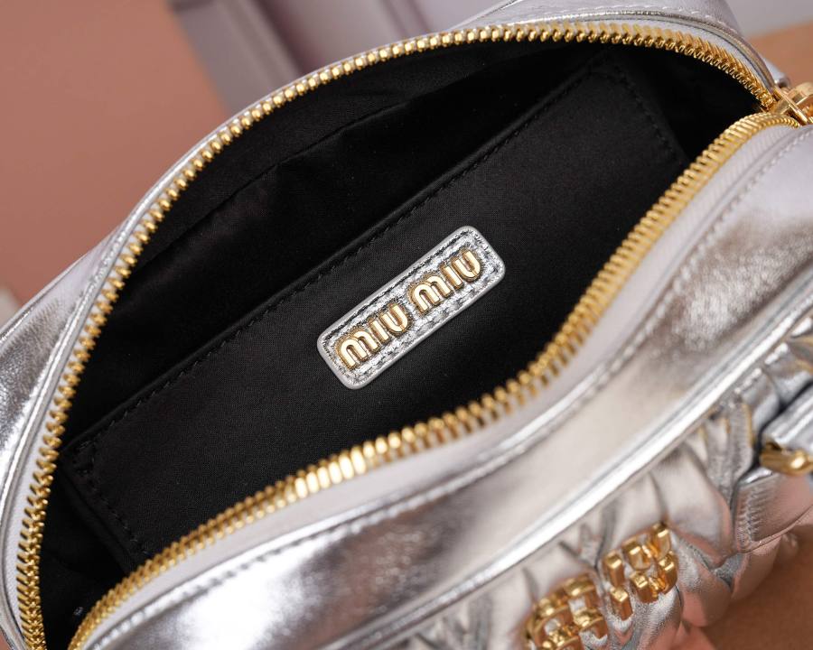 Miu Miu Arcadie Matelasse Small 5BB123 7CC2 19 x 13 x 6