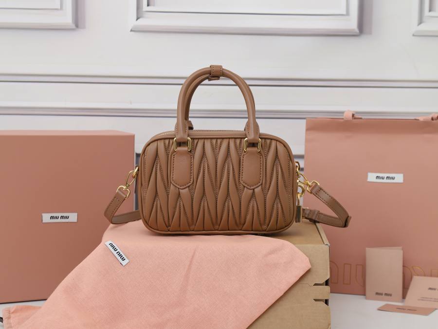 Miu Miu Arcadie Matelasse Small 5BB123 894B 19 x 13 x 6