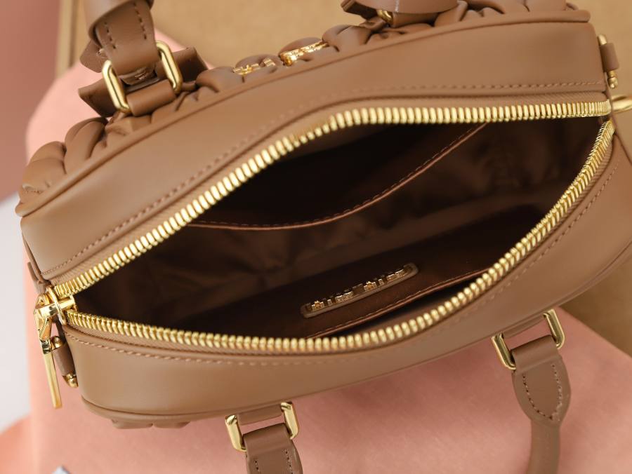 Miu Miu Arcadie Matelasse Small 5BB123 894B 19 x 13 x 6