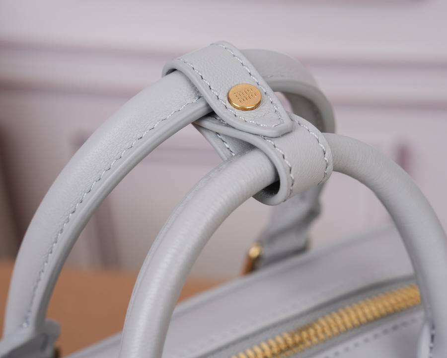 Miu Miu Arcadie Matelasse Small 5BB123 E698 19 x 13 x 6