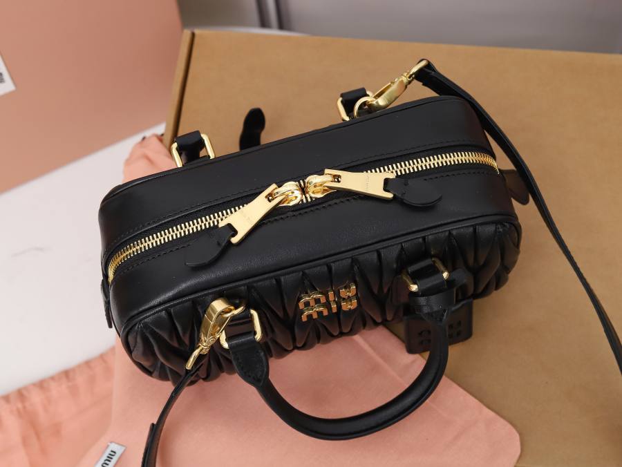 Miu Miu Arcadie Regular 5BB142 6A6C 22 x 10.5 x 7.5