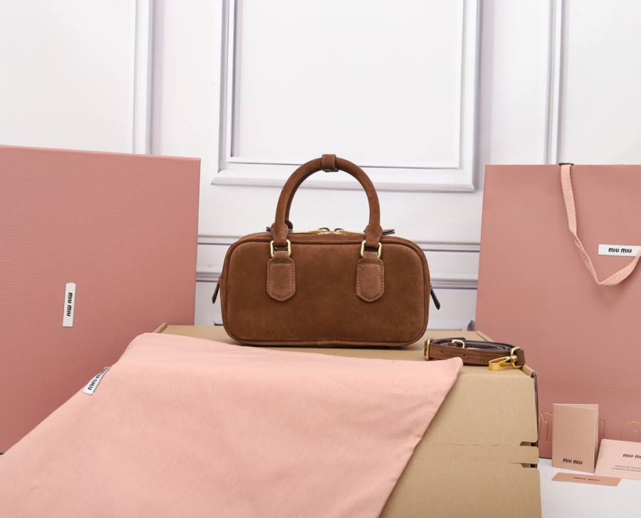 Miu Miu Arcadie Regular 5BB142 FEF3 22 x 10.5 x 7.5