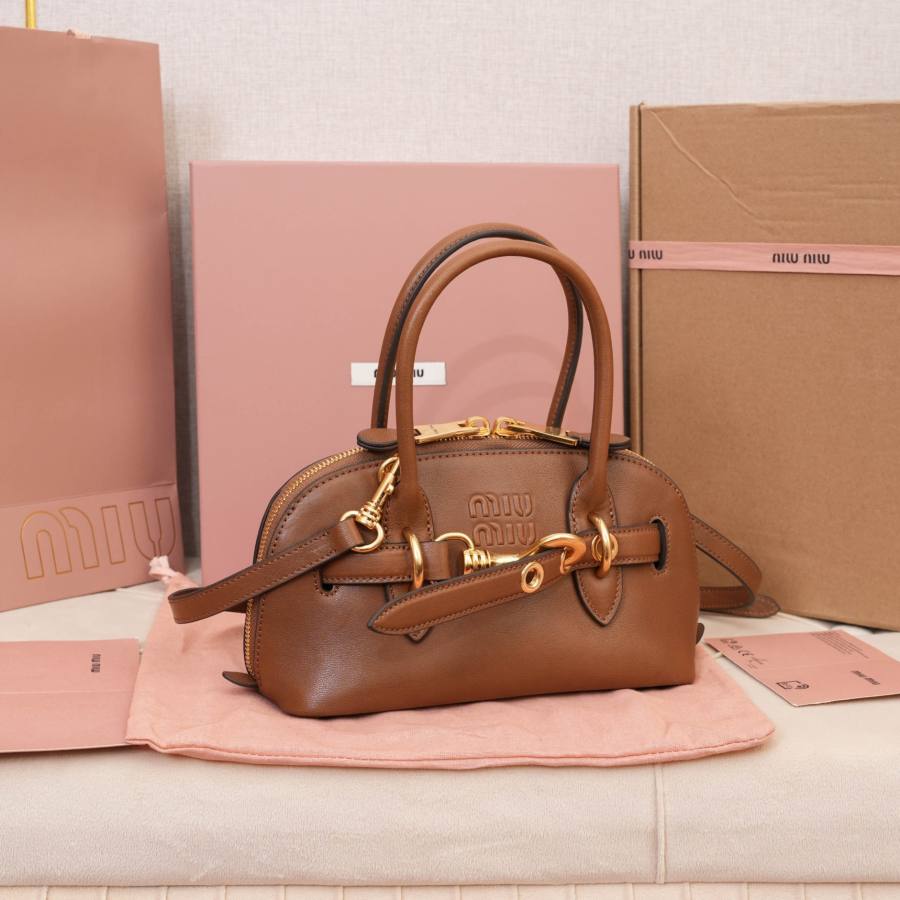 Miu Miu Aventure Nappa Mini Shell Bag 5BP140 A28B 19 x 13 x 6