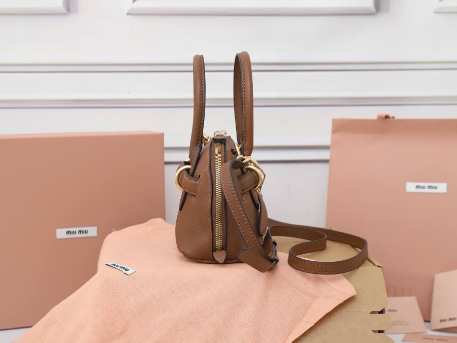 Miu Miu Aventure Nappa Mini Shell Bag 5BP190 F3CB 19 x 13 x 6