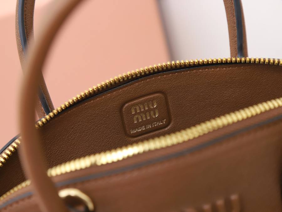 Miu Miu Aventure Nappa Mini Shell Bag 5BP190 F3CB 19 x 13 x 6