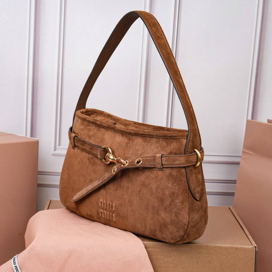 Miu Miu Aventure Underarm Bag 5BC182 5603 33 x 18 x 5
