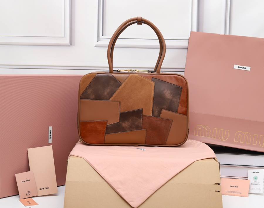 Miu Miu Beau Bag 5BB117 084C 34 x 22 x 12
