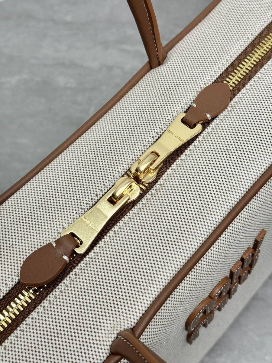 Miu Miu Beau Bag 5BB117 D57B 34 x 22 x 12