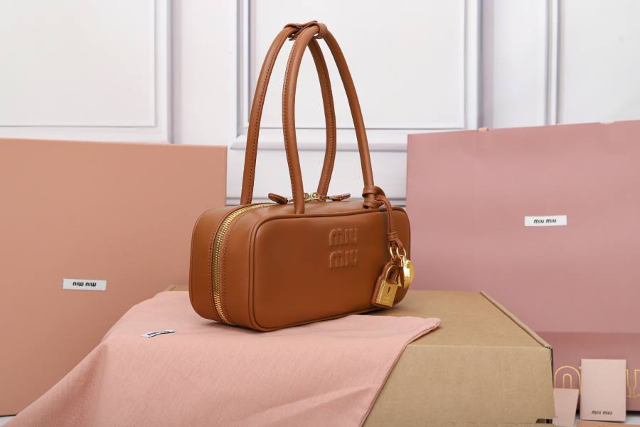 Miu Miu Beau Bag Small Cracked Patent 5BB173 3317 28 x 12 x 8