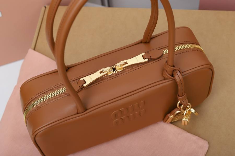 Miu Miu Beau Bag Small Cracked Patent 5BB173 3317 28 x 12 x 8