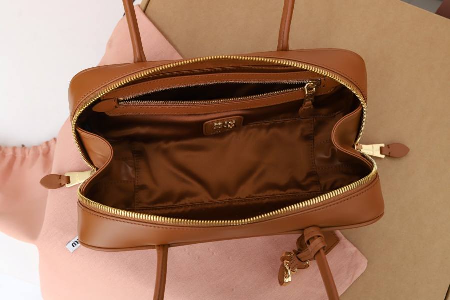 Miu Miu Beau Bag Small Cracked Patent 5BB173 3317 28 x 12 x 8