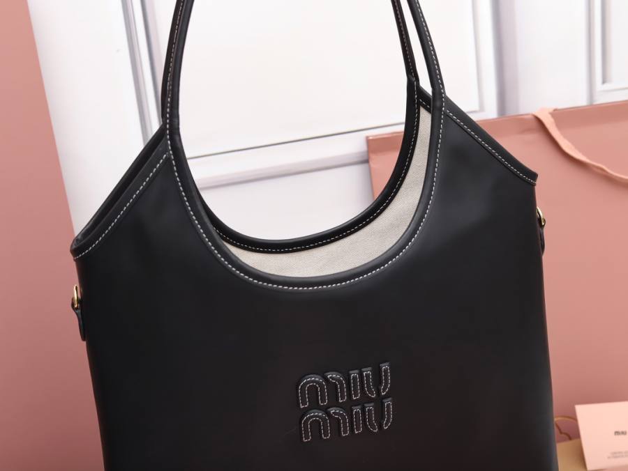Miu Miu Ivy Tote Hobo Tote 5BG231 8B85 40 x 35 x 12