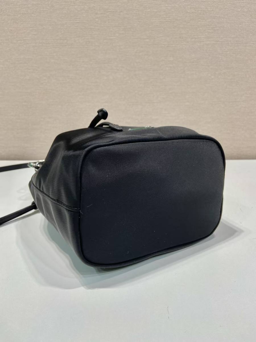Prada 1BA038B Nylon 1BA038B 95ED