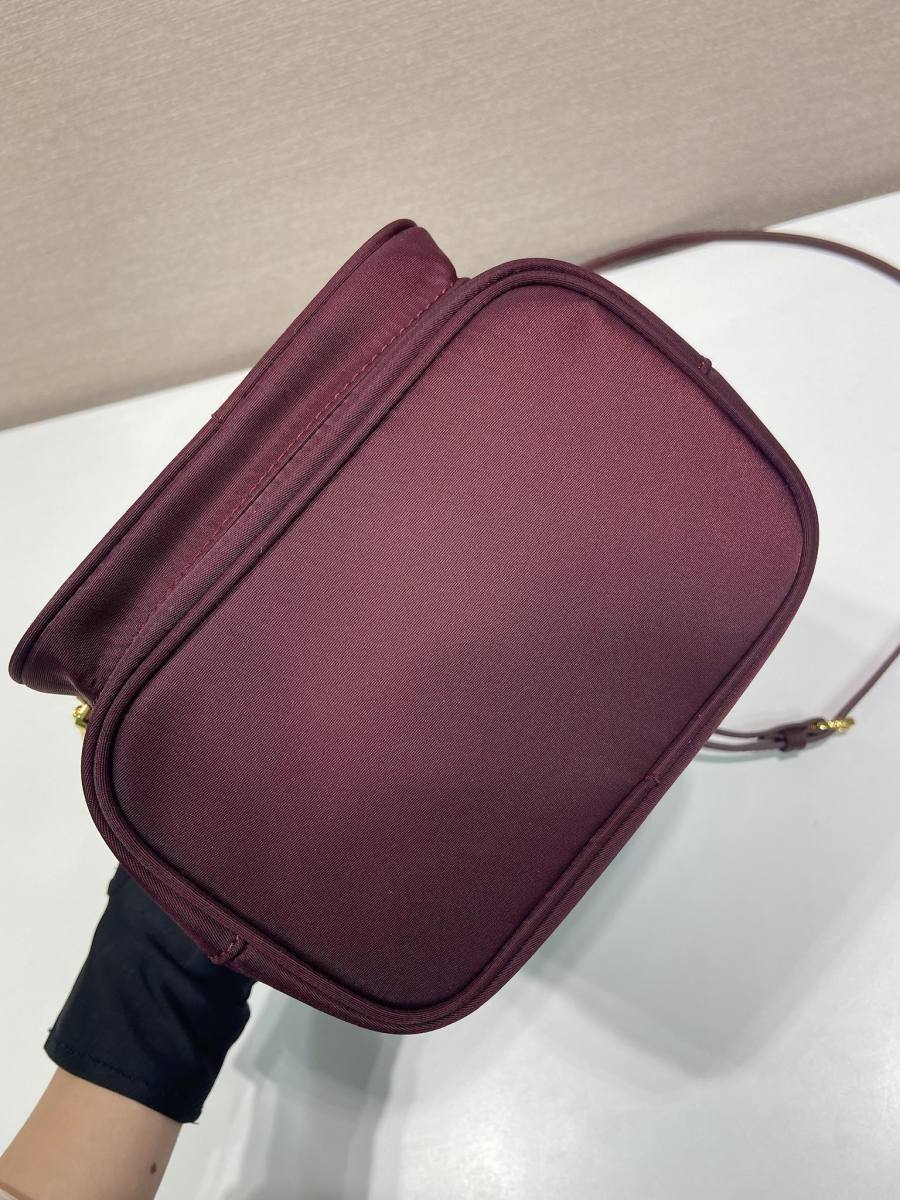 RP 2296000 Prada Duet Jacquard Bucket Nylon 1BH038 E844