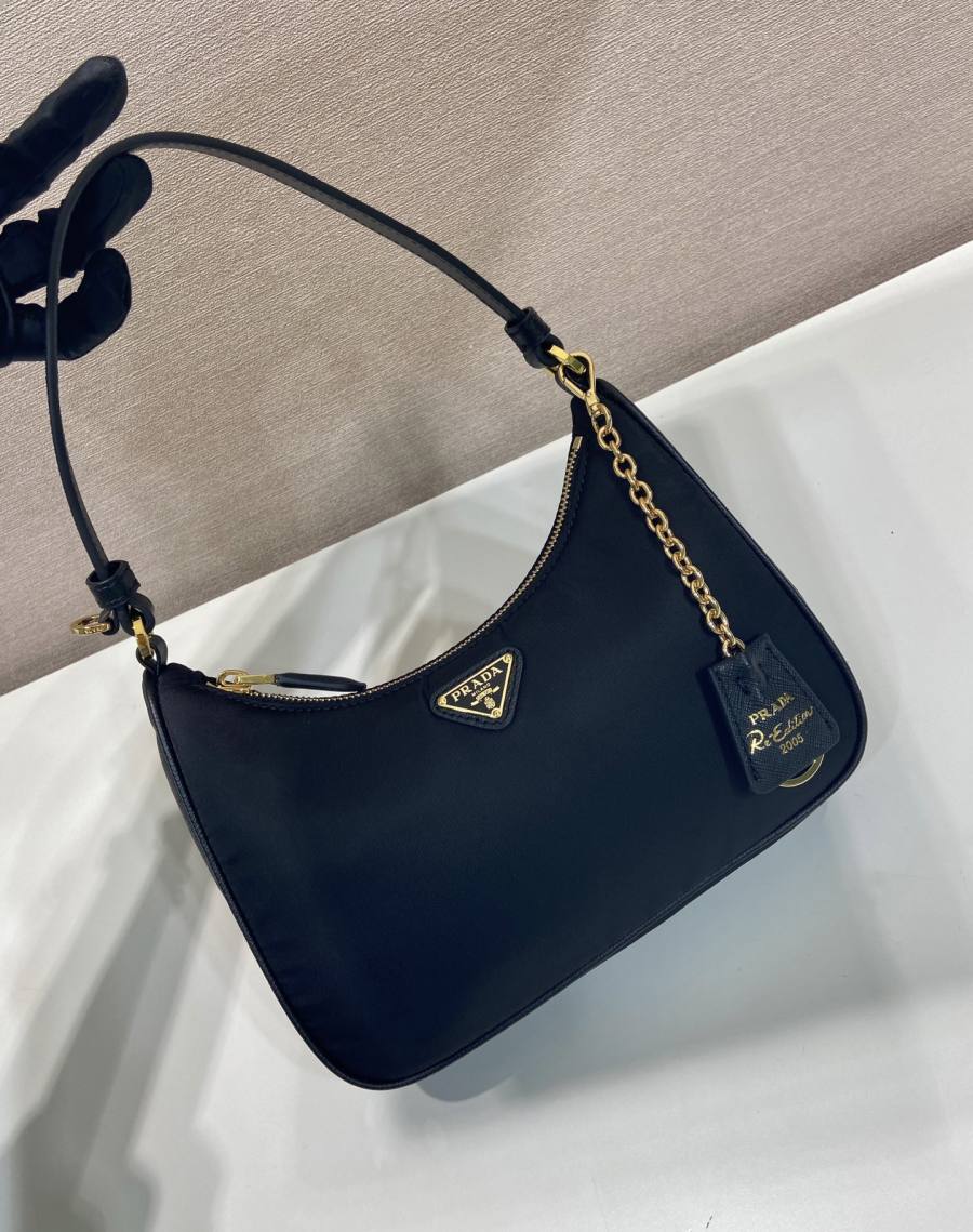 RP 2296000 Prada Hobo Nylon 90E7
