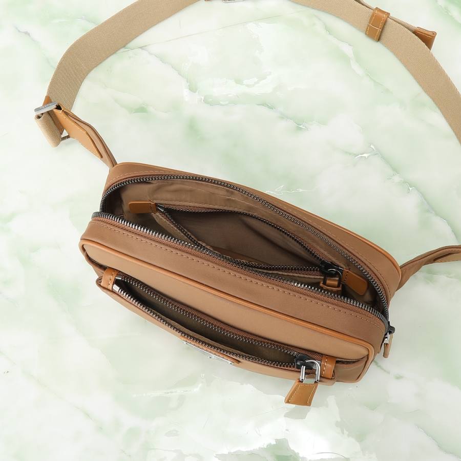 RP 2458000 Prada 2VL977 Nylon 2VL977 F148