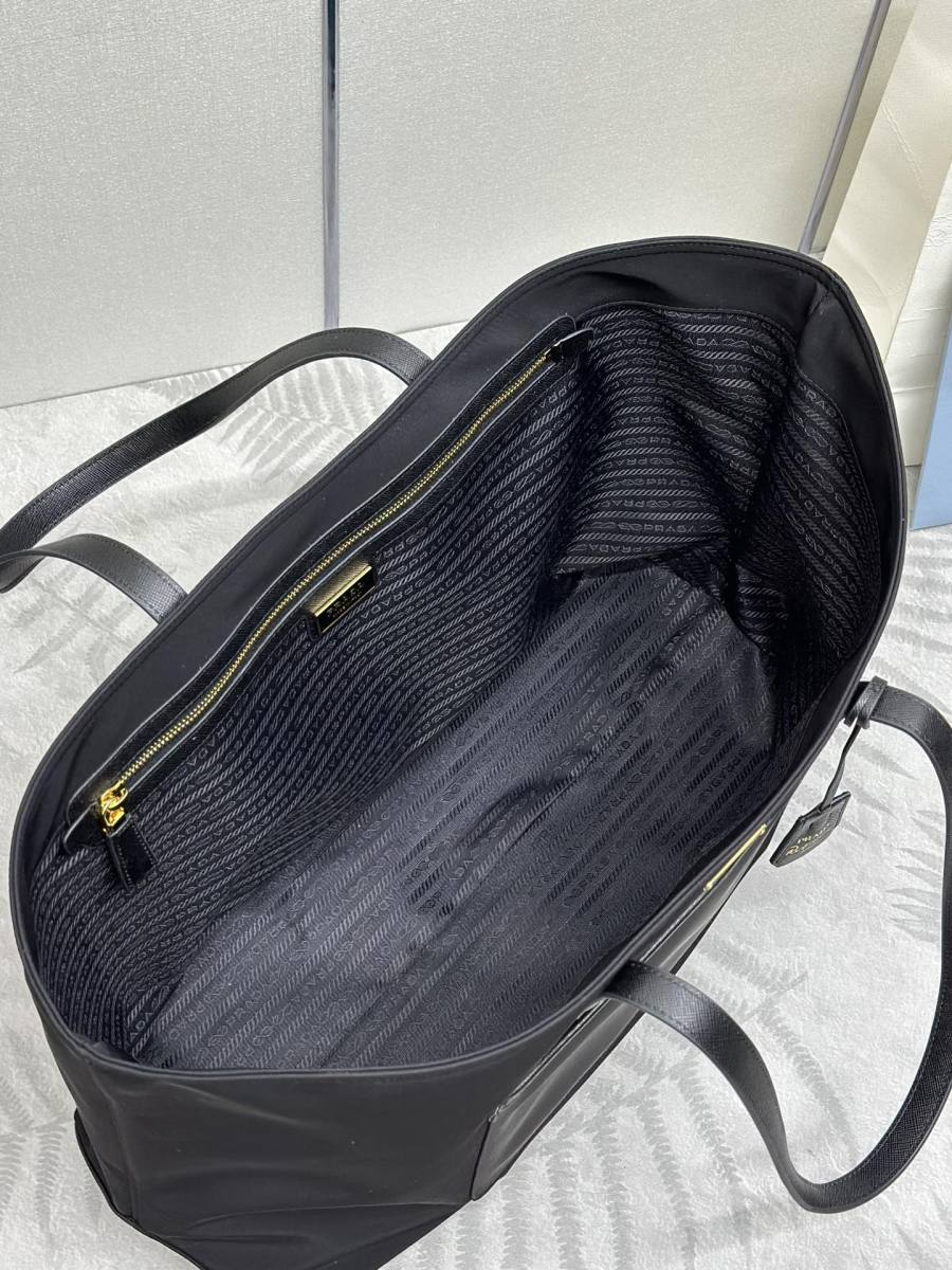 RP 2485000 Prada Bag Nylon 5C24