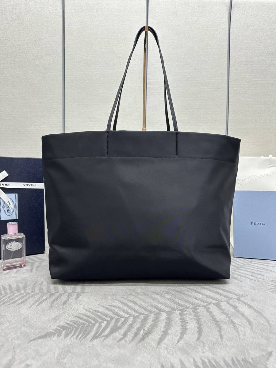 RP 2485000 Prada Re-Nylon Nylon Medium EA97