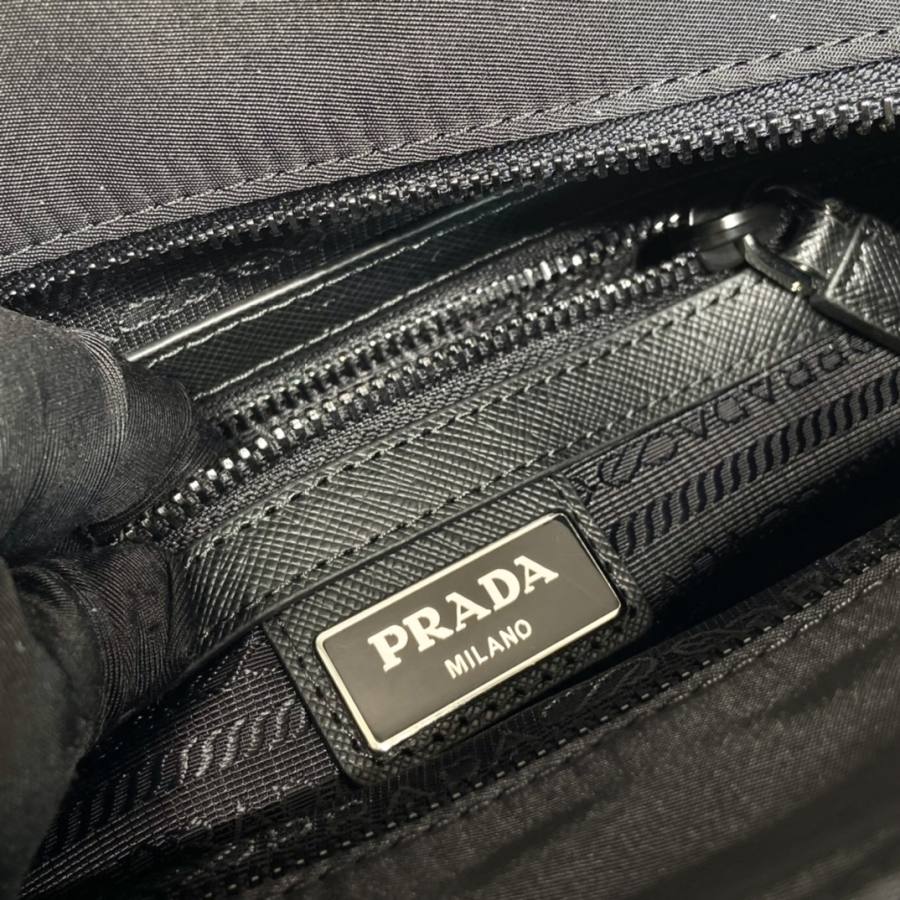 RP 2512000 Prada Re-Nylon Nylon 2VH118 2611