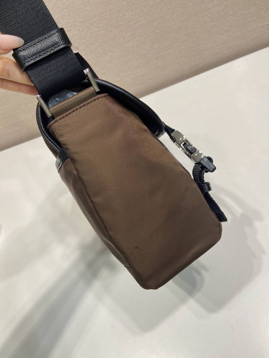 RP 2620000 Prada Re-Nylon Nylon 2VD066A A8AD