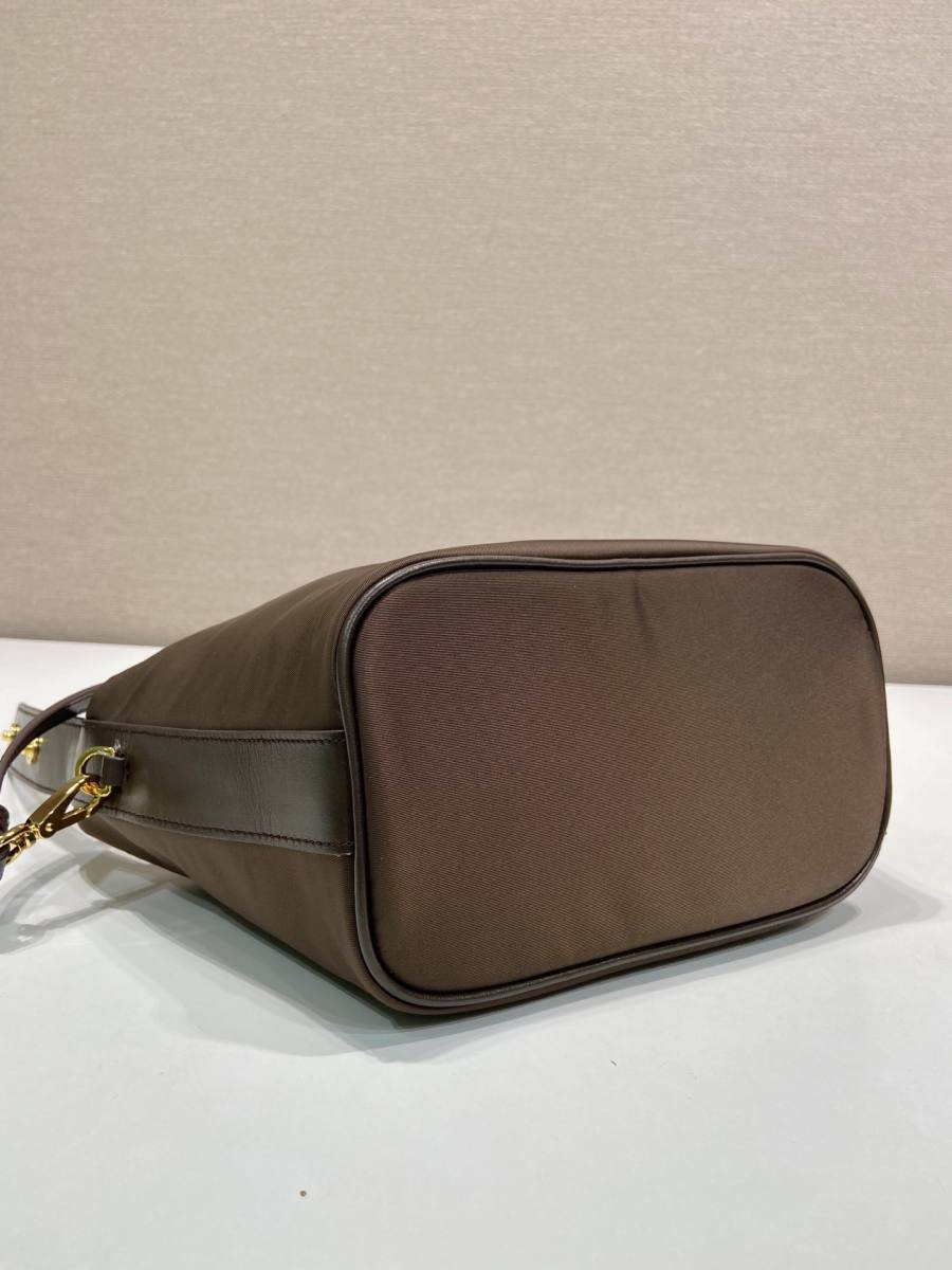 RP 2674000 Prada Aimee 1BC302 0710