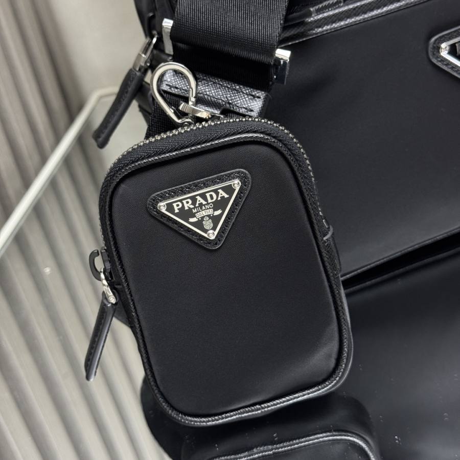 RP 2728000 Prada Nylon Messenger Nylon 2VH048 659B