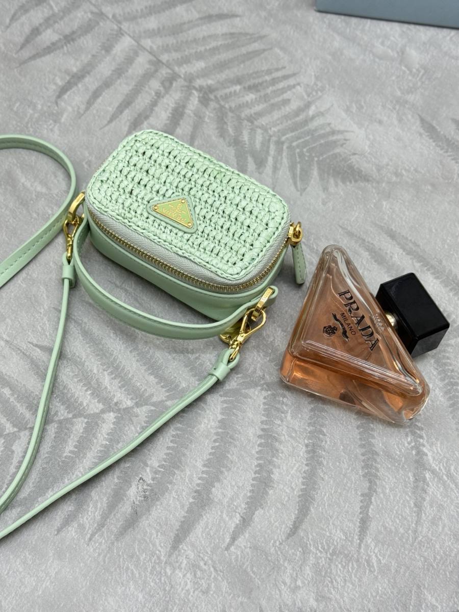 RP 2755000 Prada 1NR025M Nylon Mini 1NR025M 8F18
