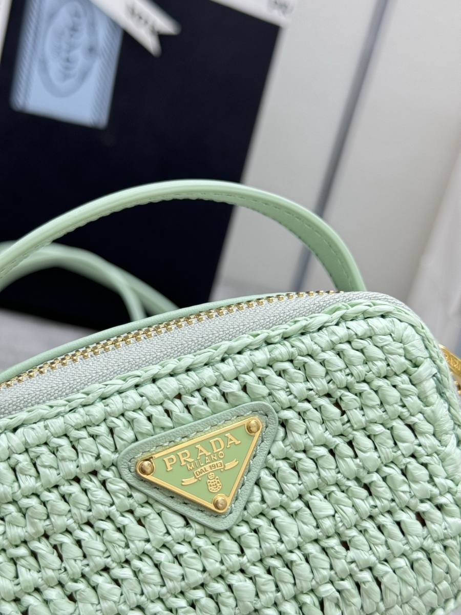 RP 2755000 Prada 1NR025M Nylon Mini 1NR025M 8F18