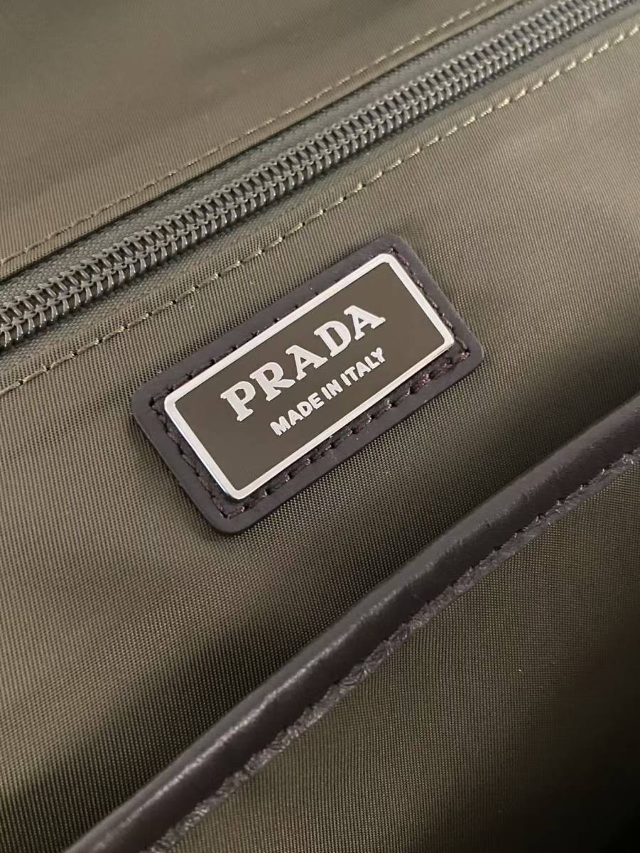 RP 2944000 Prada Re-Nylon 2VZ122 C763