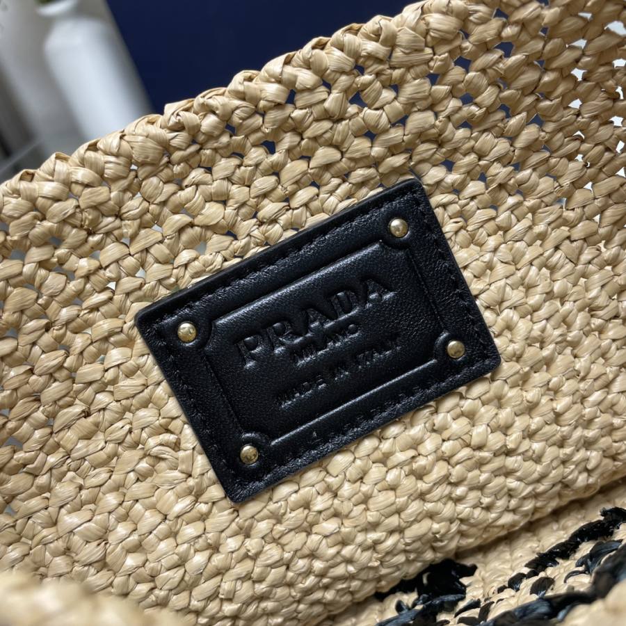 RP 2971000 Prada 1BC184 1BC184 D01C