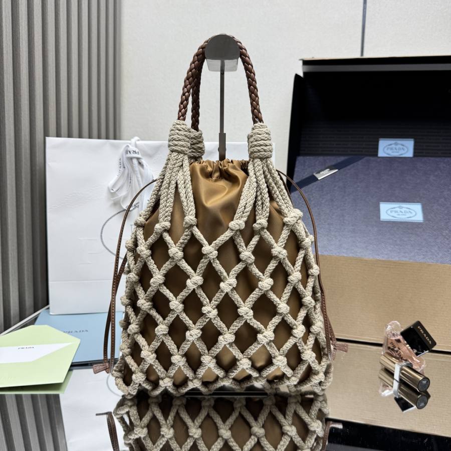 RP 2971000 Prada Cleo 27x18x4 1BC111 3373
