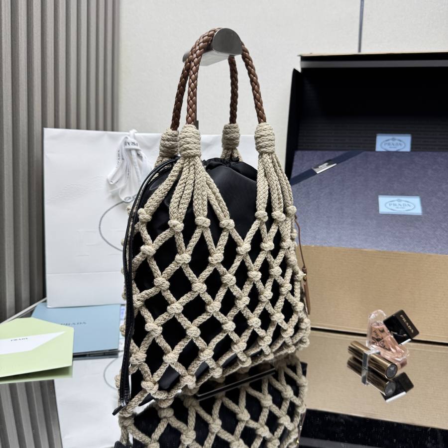 RP 2971000 Prada Cleo 27x18x4 1BC111 CA6A