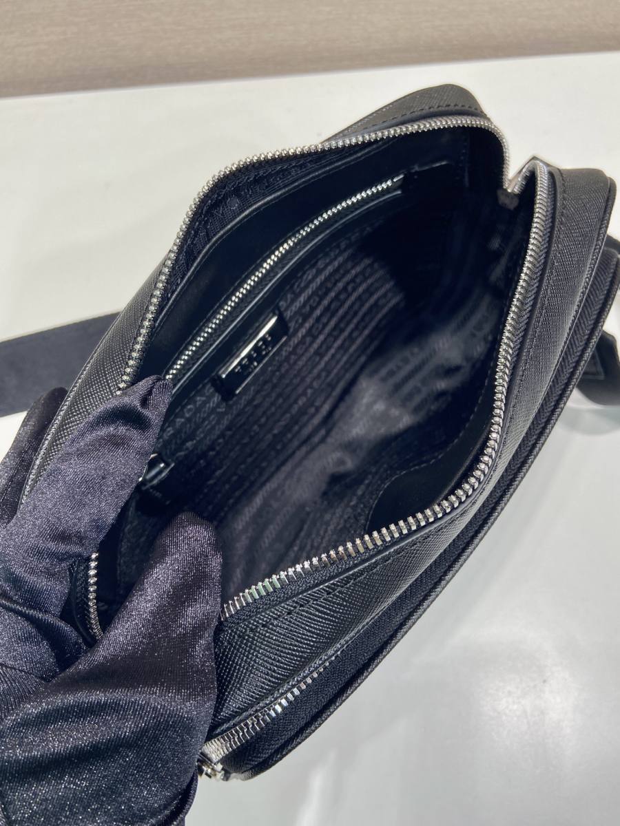 RP 3052000 Prada Explore 2VH205 A8D4