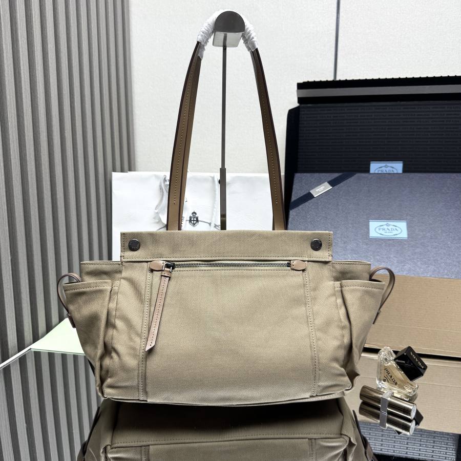RP 3106000 Prada 1BG644 Canvas Large 1BG644 C783