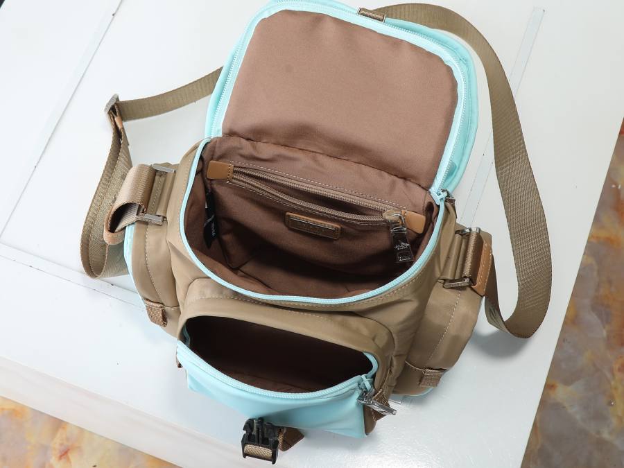 RP 3106000 Prada 2VH196 Nylon 2VH196 8B2D