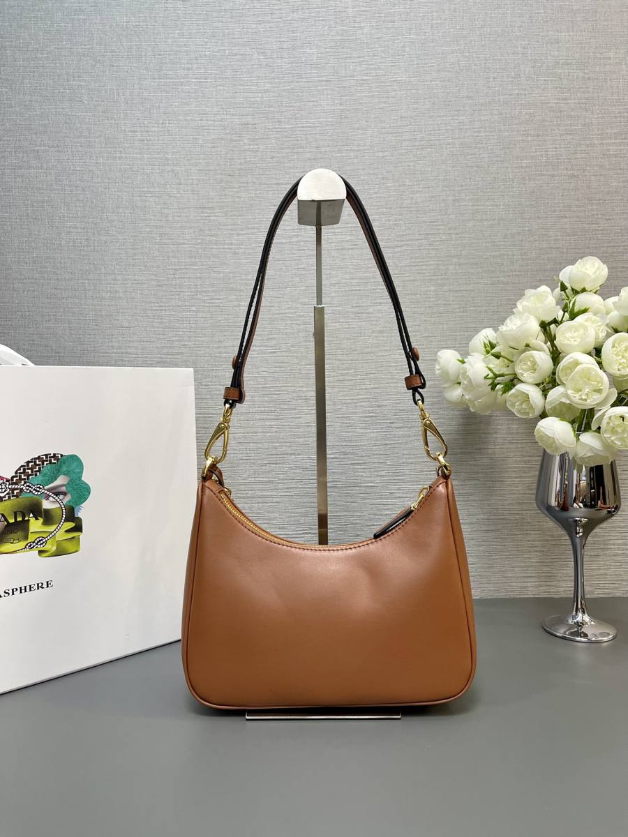 RP 3106000 Prada Cleo Saffiano 1BC204 D13D