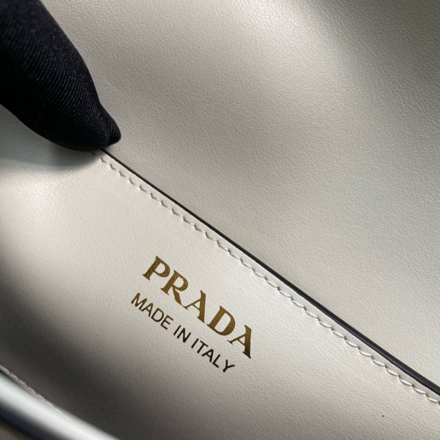 RP 3160000 Prada Galleria Top Handle 1BD339 9CCE