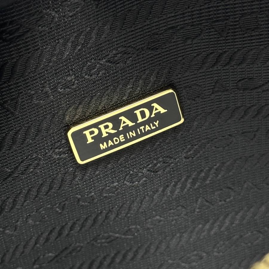 RP 3214000 Prada Aimee Hobo 1BC277 06E6