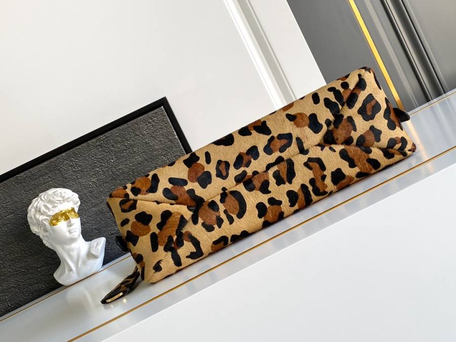 RP 3214000 Prada Aimee Leopard 3B7B