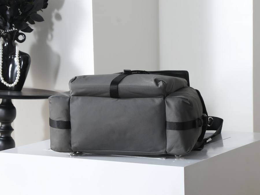 RP 3214000 Prada Explore Backpack 2VZ118 9687