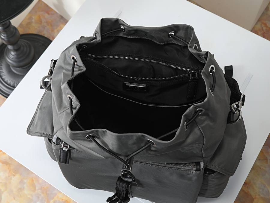RP 3214000 Prada Explore Backpack 2VZ118 9687