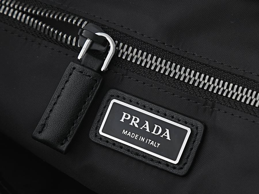RP 3214000 Prada Explore Backpack 2VZ118 9687