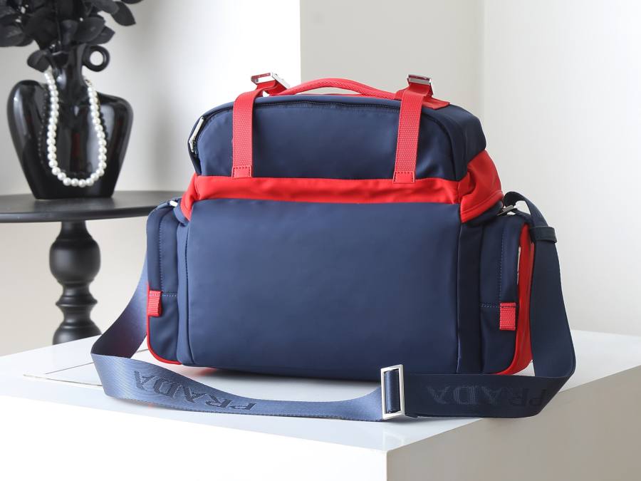 RP 3214000 Prada Sculptural Shoulder 2VH195 8D14