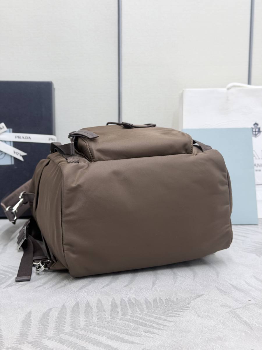 RP 3295000 Prada Re-Nylon 1BZ039 7A80