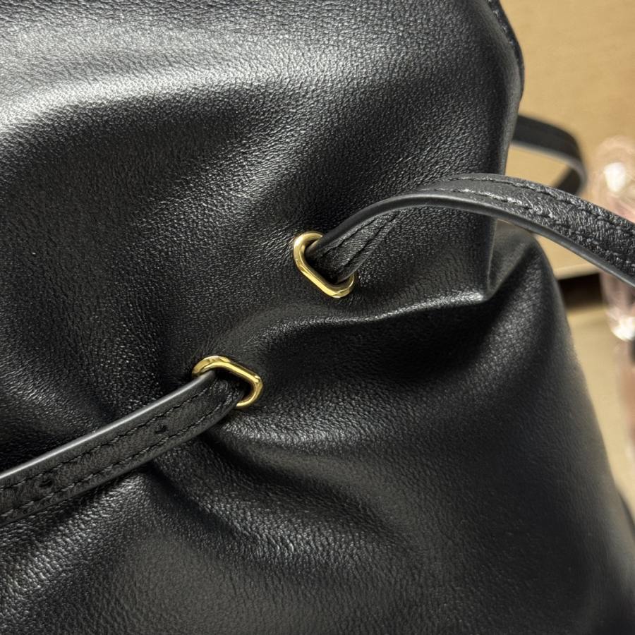 RP 3295000 Prada Symbole Tote 1BG586 2F33