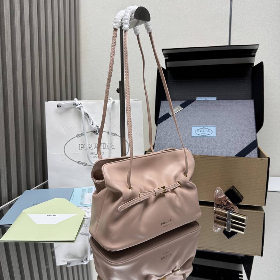 RP 3295000 Prada Symbole Tote 1BG586 38E6