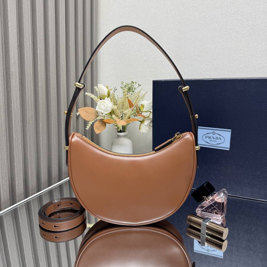 RP 3322000 Prada Aimee Medium 1BC194 7D93